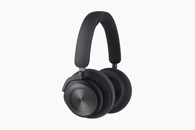 Bang and Olufsen Beoplay HX 2