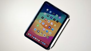 iPad mini A17 Pro