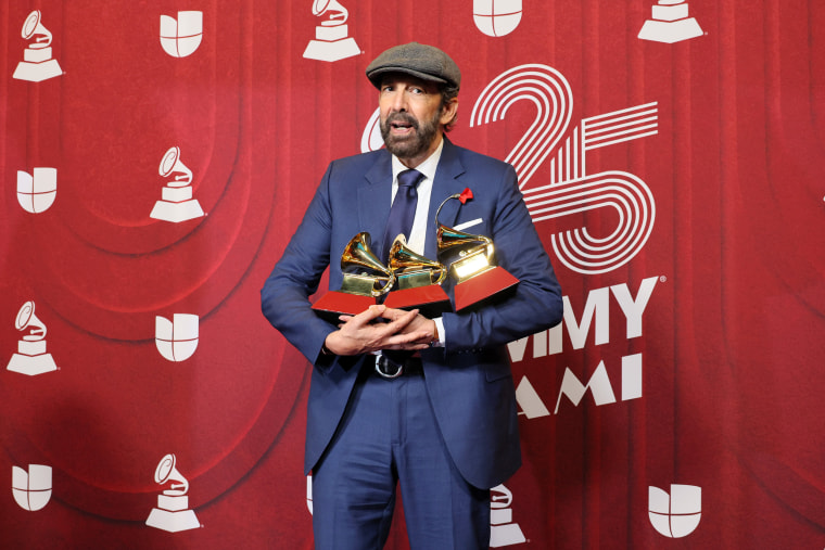 Hình ảnh: Lễ trao giải GRAMMY Latin thường niên lần thứ 25 - Phòng báo chí